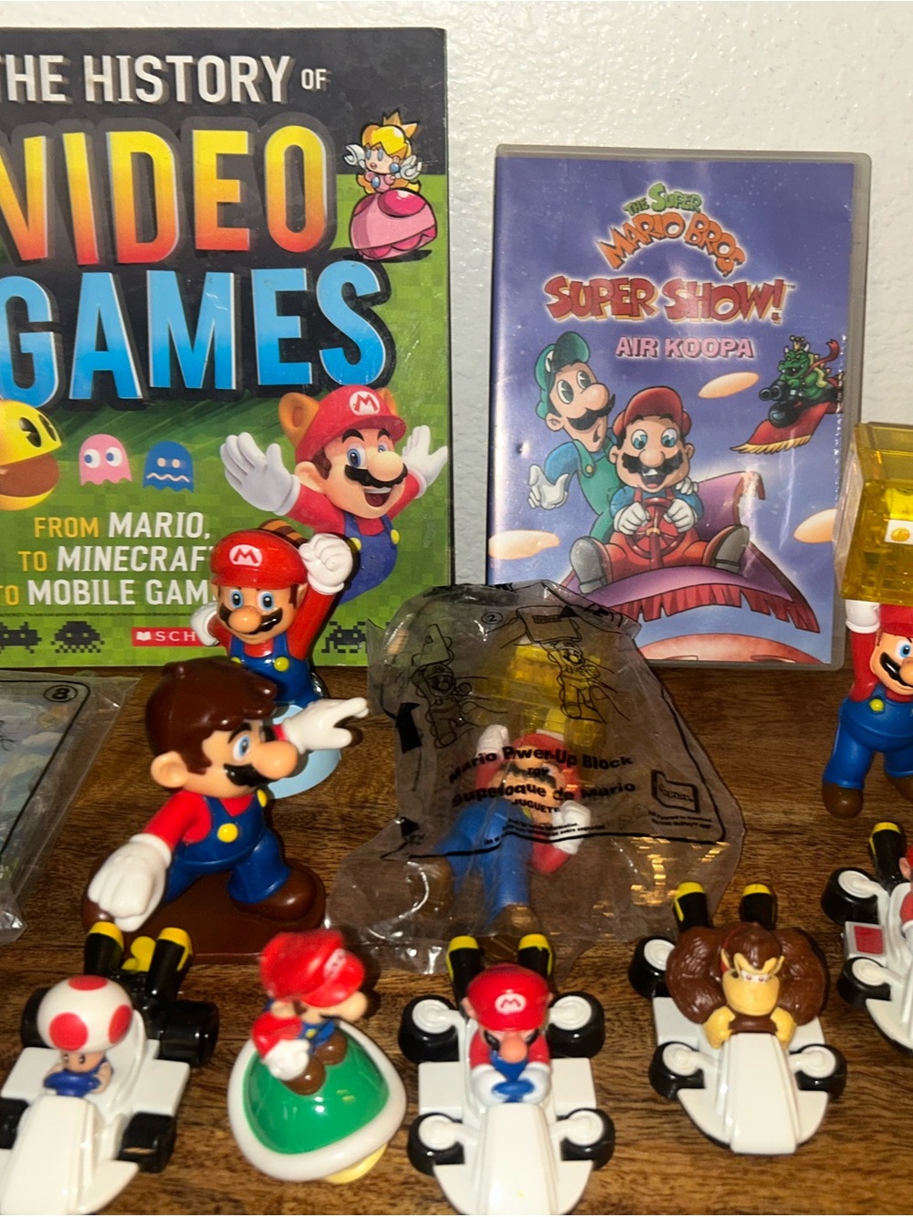 Nintendo Mario Figures & Kart Minis in Red, Blue, Green, Yellow